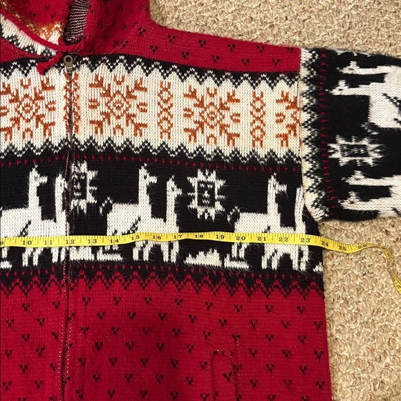 Alpaca Wool Sweater - Picture 7 of 8